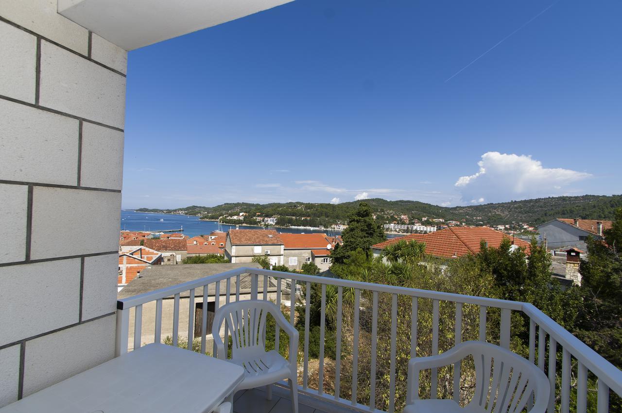 Apartments Vela Luka Bagian luar foto