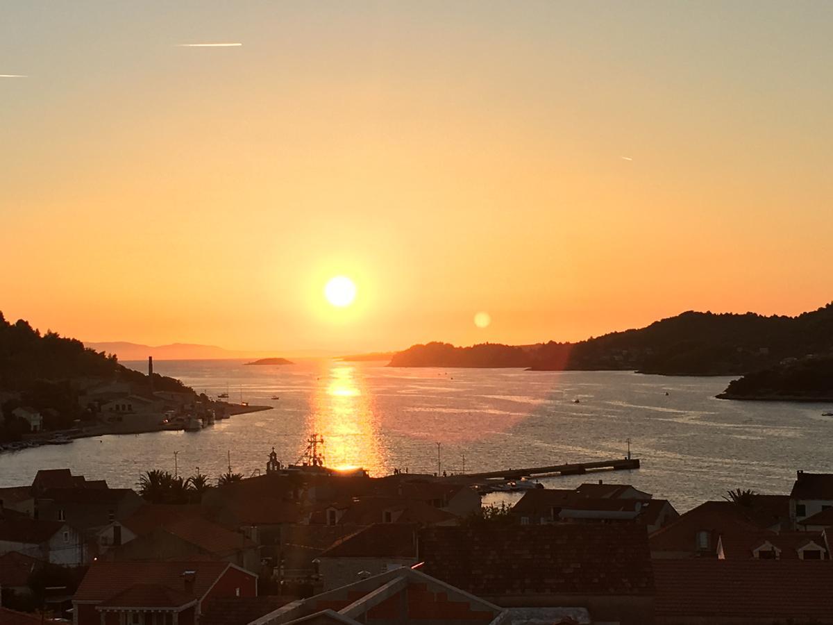 Apartments Vela Luka Bagian luar foto
