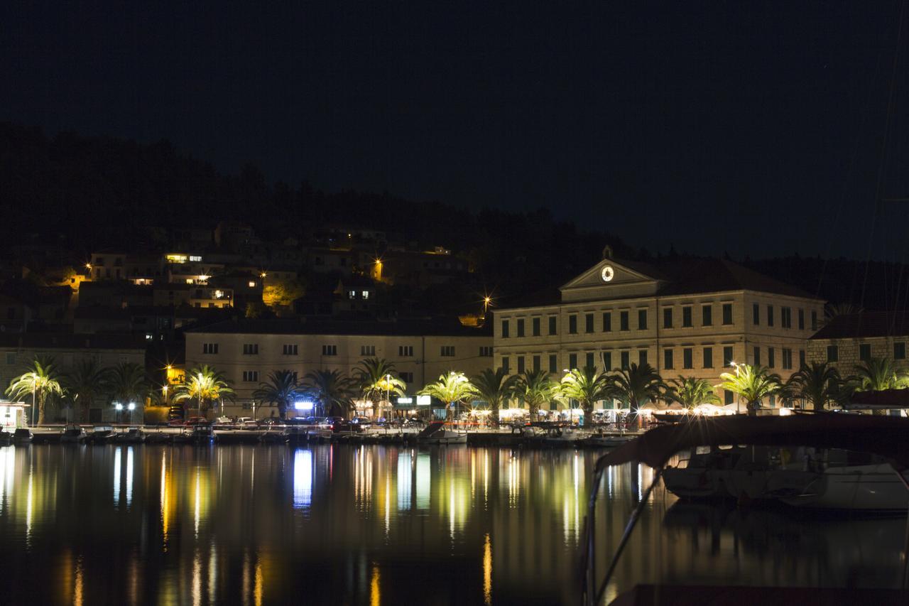 Apartments Vela Luka Bagian luar foto